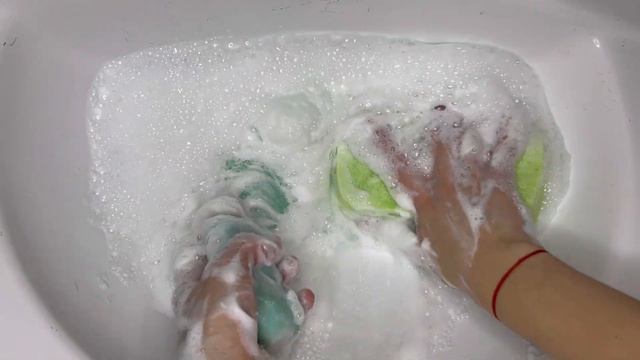 💚🌱ASMR SOAP💚🌱Мыление пенных мылок/lathering foam soaps смотреть онлайн