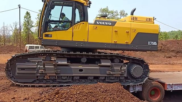 VOLVO EXCAVATOR EC750DL