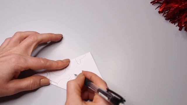 Как вырезать интересную снежинку из бумаги. Снежинка- Снеговик. Новогодние поделки из бумаги смотреть онлайн