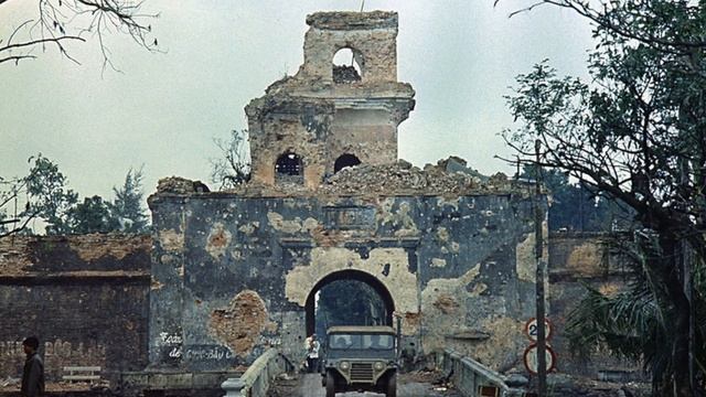 The Vietnam War - Part 5 - The Tet Offensive - GCSE History смотреть онлайн