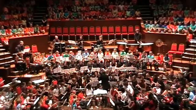 Colston Hall 30.4.13 South Glos. Youth Wind Orchestra - Intermezzo - My Bonny Boy - Dave Pagett смотреть онлайн