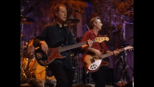 Джон Фогерти - Старик на дороге / John Fogerty - Old Man down the Road смотреть онлайн
