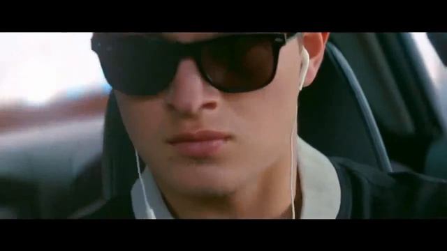 Mama I'm A Criminal (Baby Driver Clip)