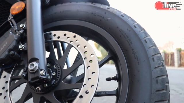 Honda Rebel 300 ABS — POV Test Ride, Tech Specs & More | LiveFEED® смотреть онлайн