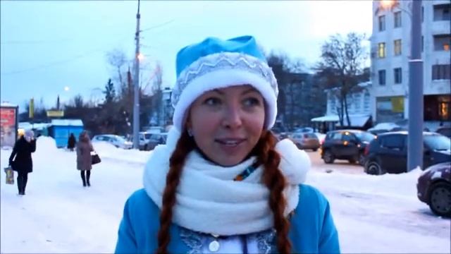 Владимирская Снегурочка раздает елки бесплатно смотреть онлайн