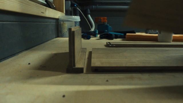 Письменный стол: часть вторая - изготовление | Writing desk; part two - making смотреть онлайн