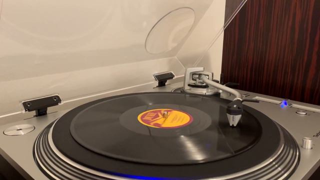 Johnny Ace “Pledging My Love” 78 RPM смотреть онлайн