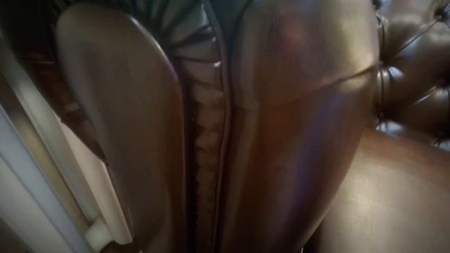 Диван « Честерфилд » смотреть онлайн