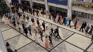 Бал во дворце