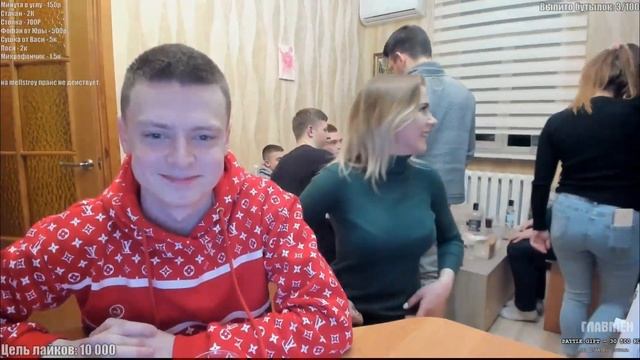 MELLSTROY: ПОКАЗАЛА СИСЬКИ ЗА 30 БУНОВ! РАЗВЁЛ МАЛЫШКУ! смотреть онлайн