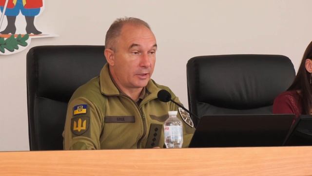 Дорогу у мікрорайоні Смородине відремонтують смотреть онлайн