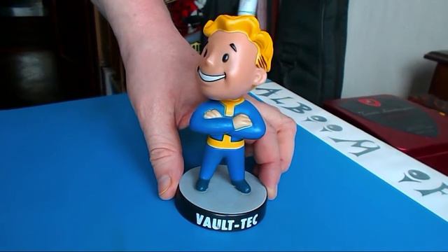 Real Fallout Perk Figure - The Vault Boy смотреть онлайн