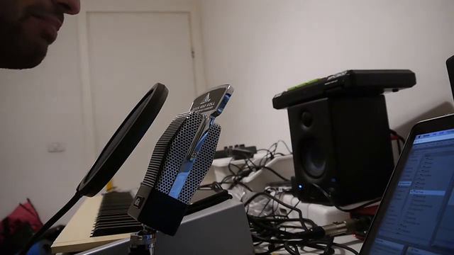 fairuz - MPC 500 beat & rap смотреть онлайн