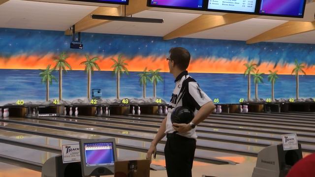 300 Martin Larsen au bowling dream bowl munich смотреть онлайн