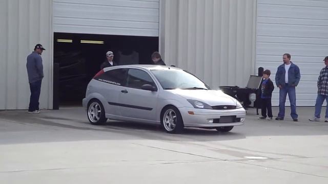Ja-Red's Turbo ZX3 at the 2010 Topspeed Focus Dyno Day смотреть онлайн
