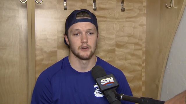 Demko told Gillies his save was disgusting смотреть онлайн