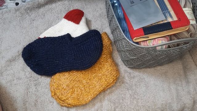 Отвечаю на вопросы от вязалочек про вязание носочков "счастье приносит лишь то, что любишь" смотреть онлайн