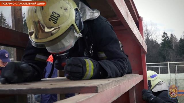 Соревнования по определению лучшего звена ГДЗС ГКУ "ПСЦ" смотреть онлайн