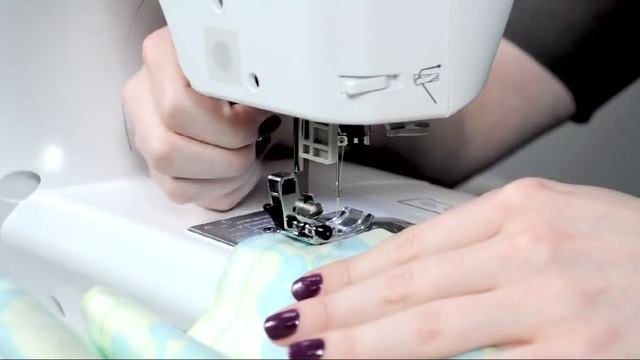 Tutorial: How to Sew an Infinity Scarf смотреть онлайн