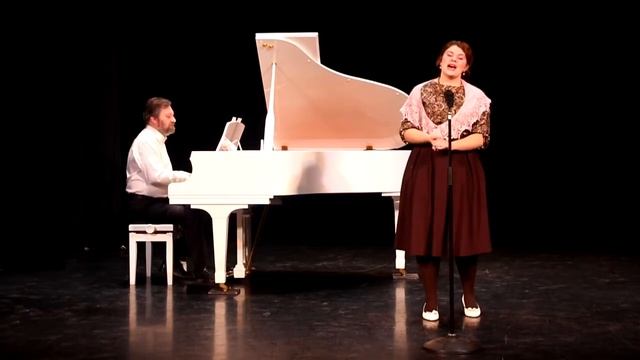 Оренбургский пуховый платок)))) смотреть онлайн