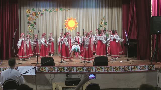 12.04.2018 Песня Чудо-птица смотреть онлайн