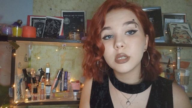 АСМР ДЬЯВОЛ ПРОДАВЕЦ КОСМЕТИКИ | Персональное внимание смотреть онлайн