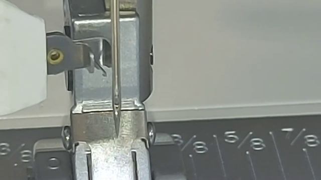 Ремонт (регулировка) нитковдевателя в швейной машине своими руками смотреть онлайн