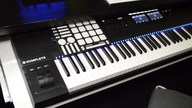 Native Instruments Komplete Kontrol S88 MK2 | -1 Reason Support смотреть онлайн
