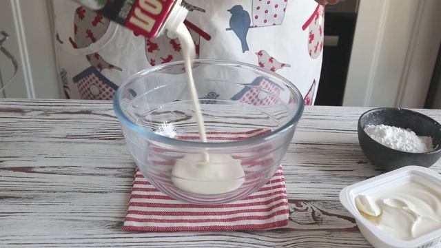 Меренговый рулет с черникой|Очень нежный и вкусный! смотреть онлайн