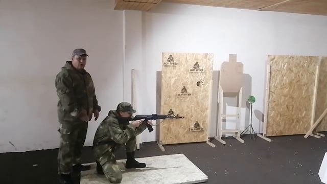 4 Курс огневая и ТСП изготовка к стрельбе с колена смотреть онлайн