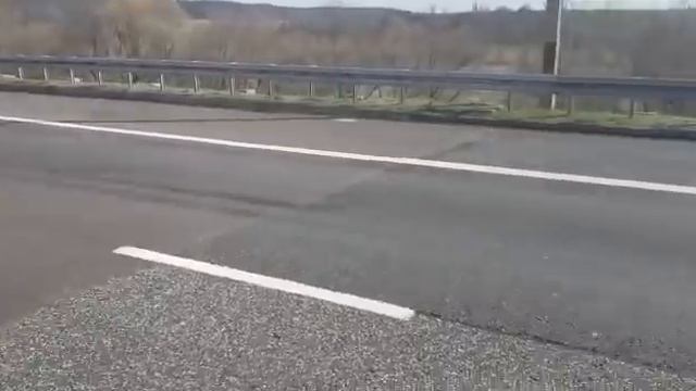 На польской границе люди требуют, чтобы их пропустили смотреть онлайн
