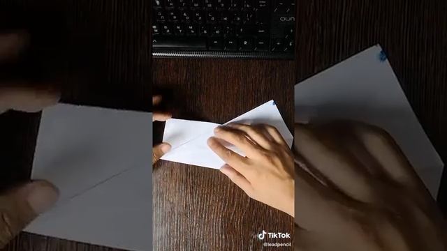 Как сделать крутой самолёт своими руками