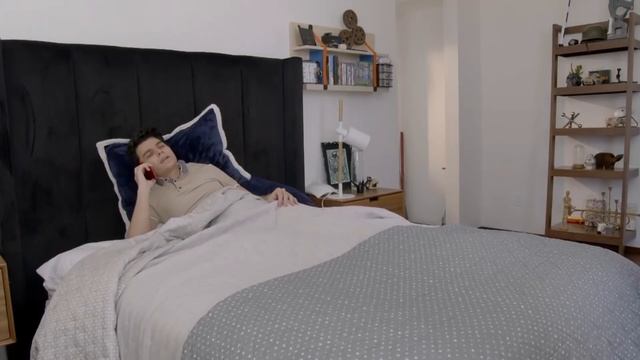 La Rosa de Guadalupe: Andrea es criticada por realizar fiesta durante la pandemia | Covidiotas смотреть онлайн