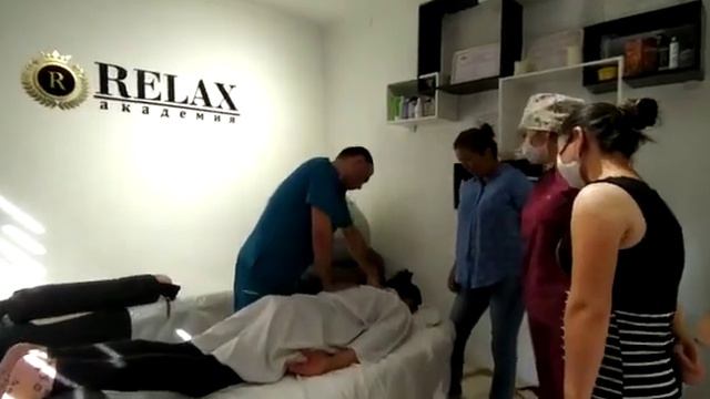 Костоправ мануал. Идёт Мастер-класс в Relax АКАДЕМИИ для массажистов. +996555071707 смотреть онлайн
