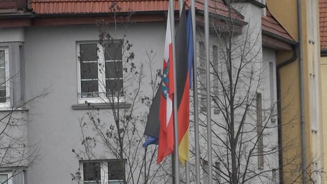 Una crisi politica nell'est della Germania minaccia la Cdu di Merkel смотреть онлайн