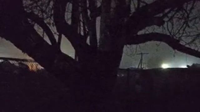 ?Что Творится На Небе,?Небо светится ??от химтрейлов ,странный туман.??♂️ смотреть онлайн