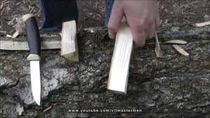 Нож MORA Bushcraft Survival Black против ножа Mora Companion MG Desert.