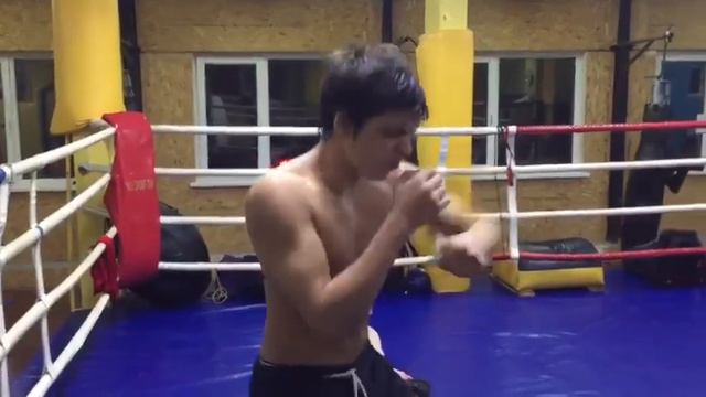 Ээх жалко что есть разный люди не аденаковый хоть бы подписка ❤️🔥 смотреть онлайн