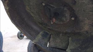 ,,Ювелирная центровка,, согнутого коленвала газонокосилки в полевых условиях!)