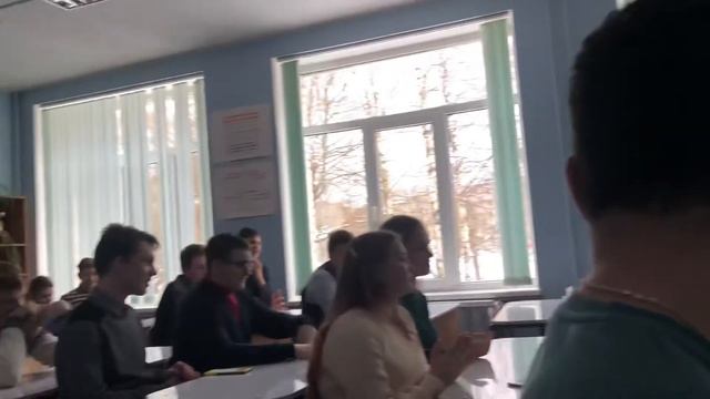 С 23 февраля пацанов! смотреть онлайн