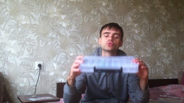 Обзор компактной коробки под Megabass Kanata. Meiho Versus Reversible 180V.