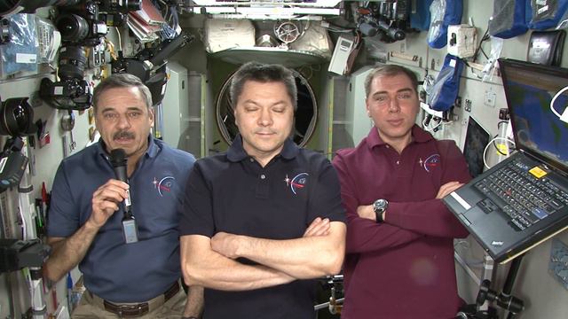 Обращение с МКС бойцам "Российских Студенческих Отрядов" смотреть онлайн