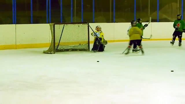 Тренировка Тимофея, вратарь-МЕТАЛЛУРГ(Серов) смотреть онлайн