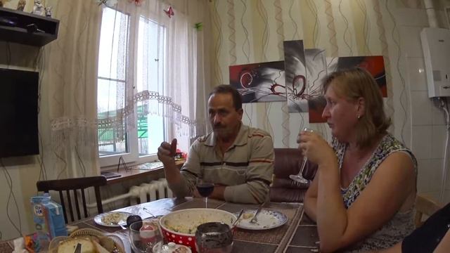 ДЕНЬ РОЖДЕНИЯ МАМЫ / Разговоры о домашнем вине / Радуга смотреть онлайн