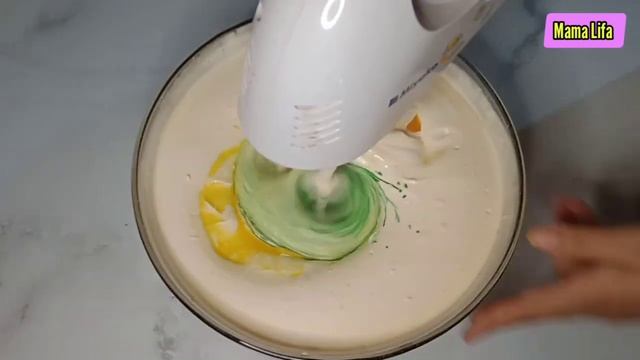 Cara membuat bolu pandan 6 telur anti gagal @mamalifa смотреть онлайн