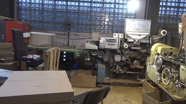 В Липецке накрыли нелегальный табачный цех смотреть онлайн