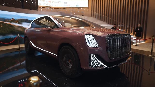 ШАНХАЙ 2023: КИТАЙСКИЙ УЛЬТРАЛАКШЕРИ HONGQI: все новинки Хончи на выставке смотреть онлайн