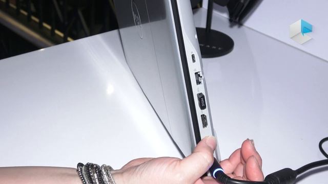 DELL G5 15 Special Edition with AMD Ryzen 7 4800H and Radeon RX 5600M смотреть онлайн