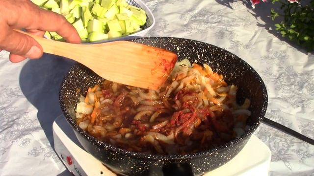 Заготовки на зиму. Кабачки в томате. Очень вкусно и полезно!!! смотреть онлайн