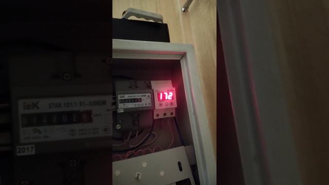 Падение напряжения в сети и мороз. смотреть онлайн
